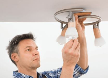 Lamp ophangen